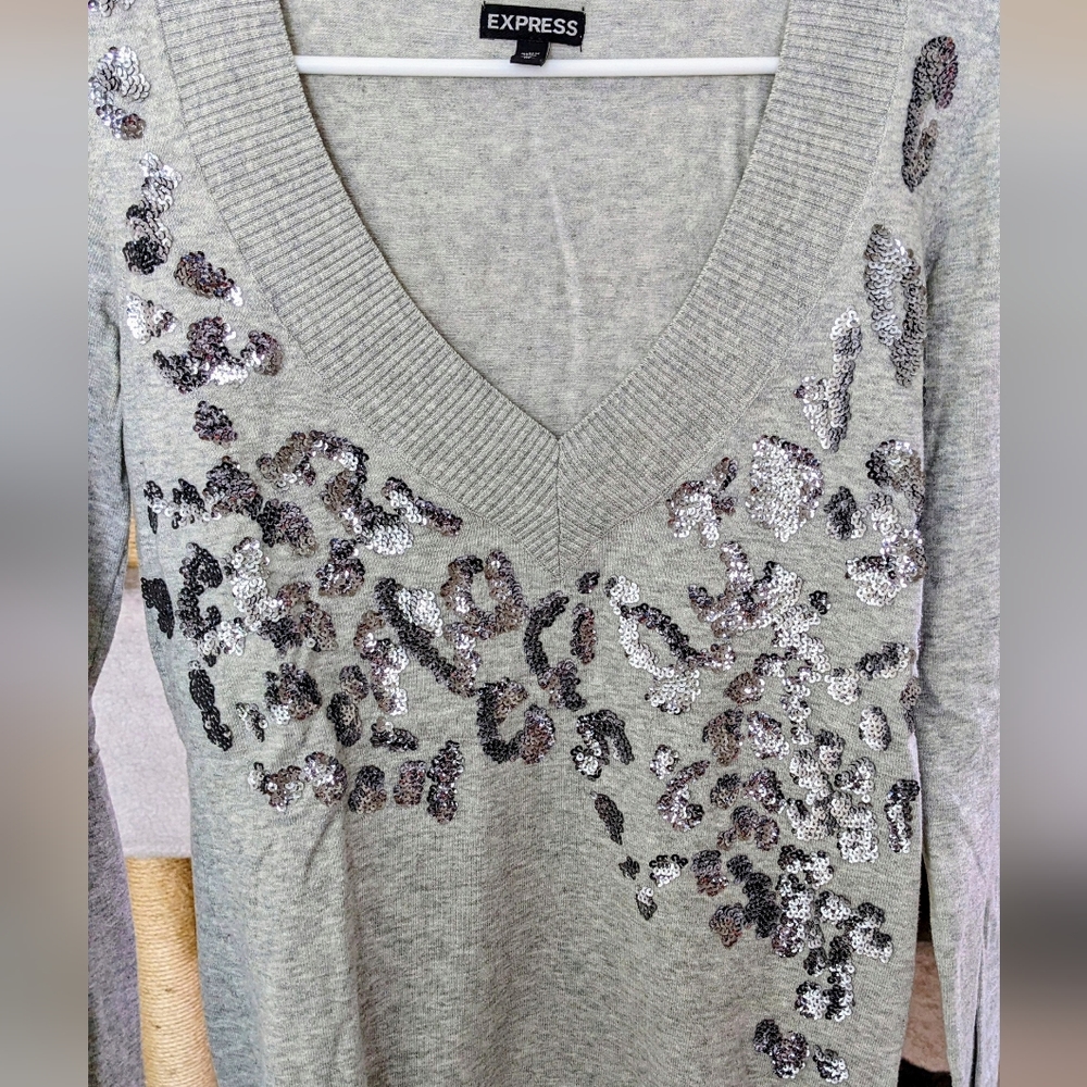 Express Animal Print Sweater - Picture 2 of 4